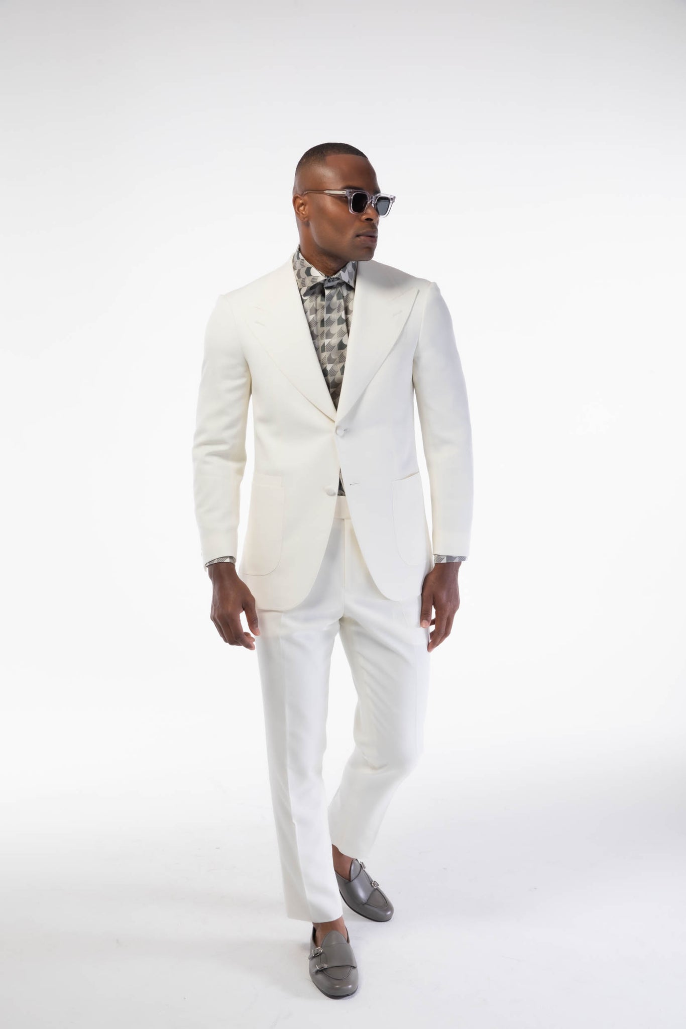 OFF WHITE SIGNATURE TWO PIECE SUIT