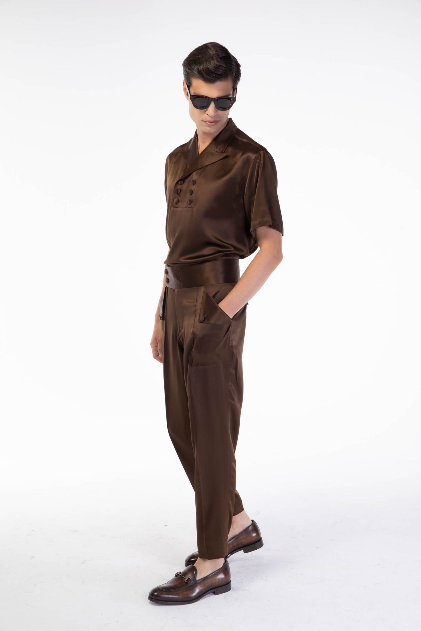 BROWN SILK SIGNATURE 6 BUTTON POLO SHORT SLEEVE SHIRT AND PANTS