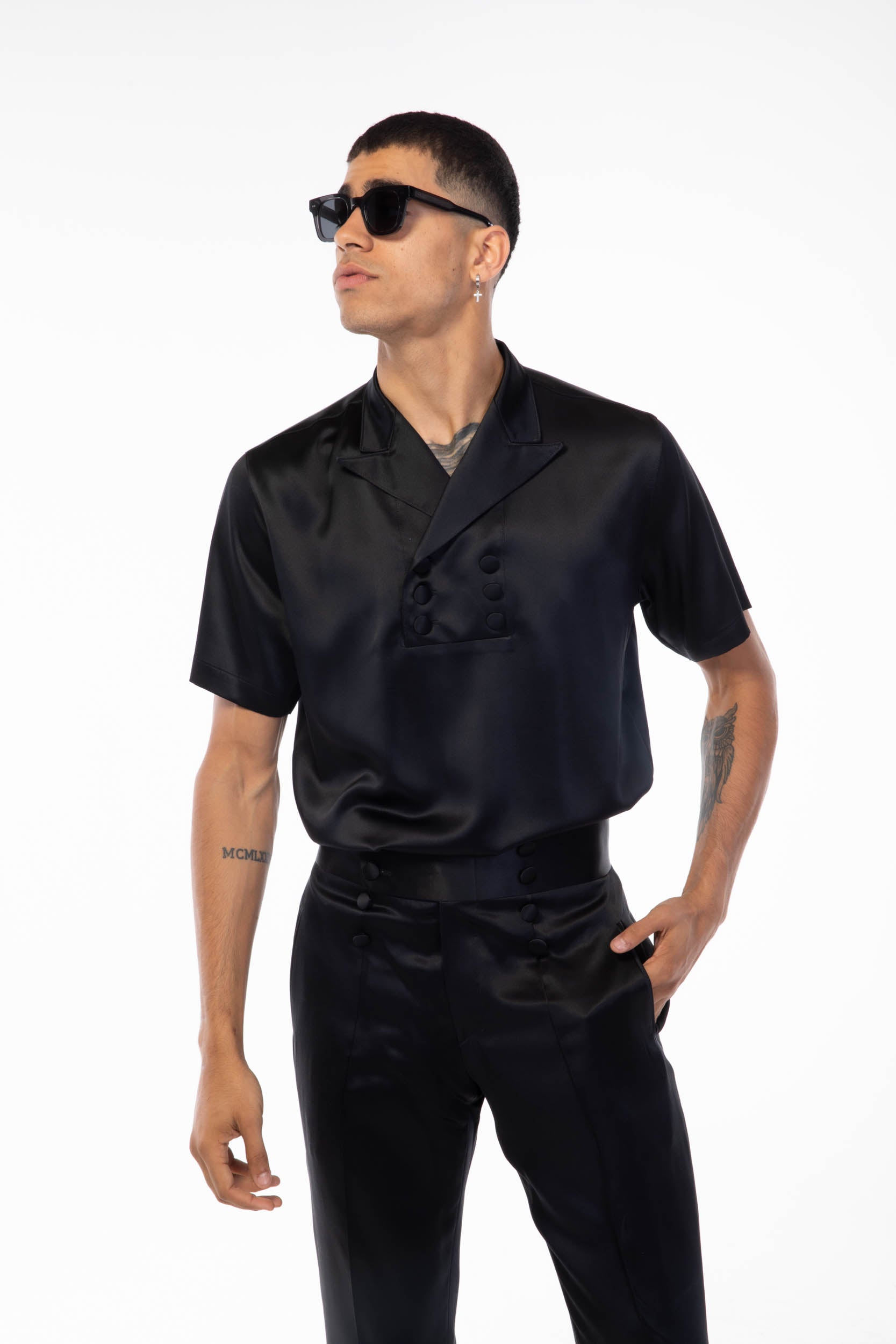 BLACK SILK SIGNATURE 6 BUTTON POLO SHORT SLEEVE SHIRT AND PANTS DEJONMARQUIS.COM BLACK SILK SIGNATURE 6 BUTTON POLO SHORT SLEEVE SHIRT AND PANTS DEJONMARQUIS.COM